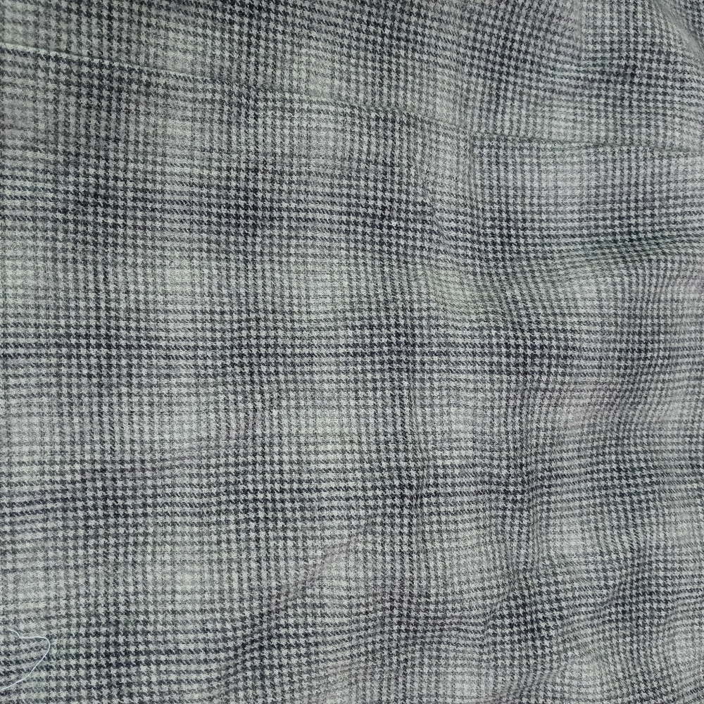 Banana Republic women Size 10 stretch Classic Gray Plaid Skirt - Picture 2 of 8